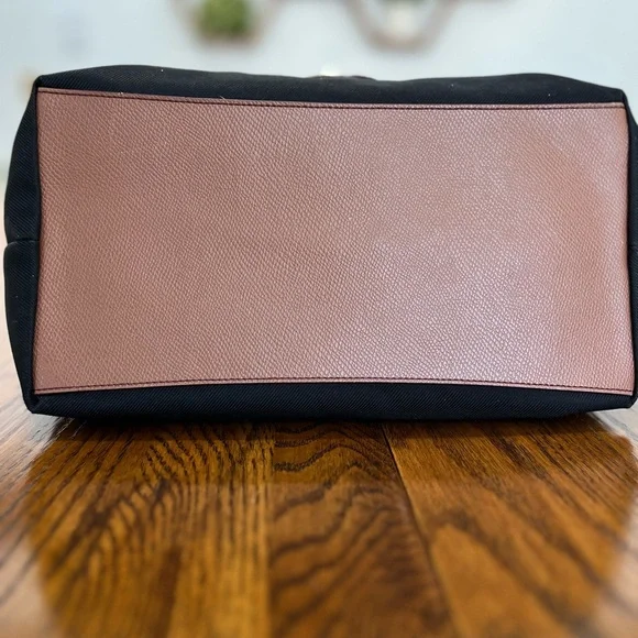 COACH F37237 SAWYER TOTE BLACK SHOULDER PURSE - Picture 4 of 11